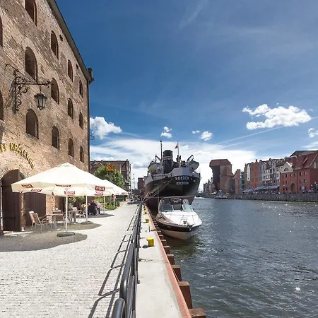 Jess Krolewski Old Town Hotel Gdańsk