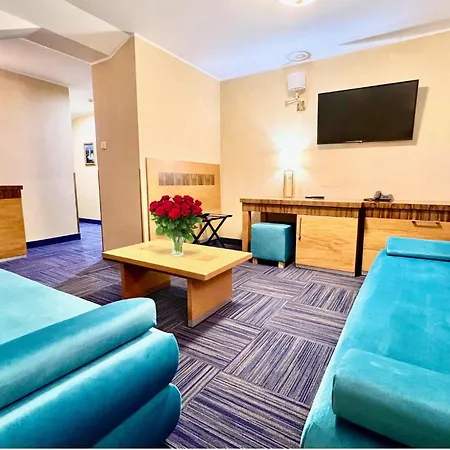 Hotel Królewski 3*